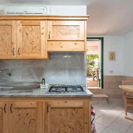 Monolocale3 Esterno - Frassanito Apartman Conca Specchiulla